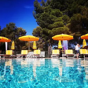 Apart-hotel Villaggio Golfo Di Arzachena