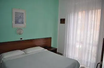 Hotel Cecile Pisa 2*,  Italy